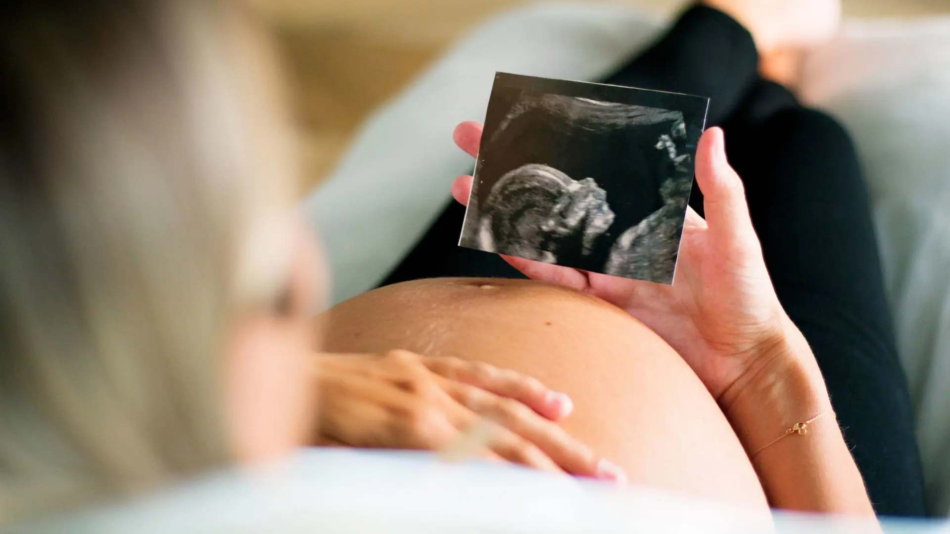 Uống sữa bầu nào vào con nhiều và các tiêu chí lựa chọn